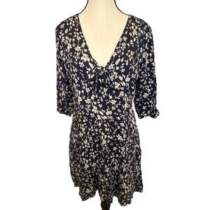 Urban Outfitters Gloria NAVY BEIGE Floral Tea Dress 3/4 Sleeve Side Zip Sz L